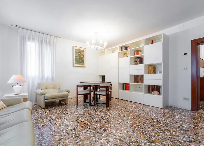Hostmate - - Sant Agostino Lejlighed