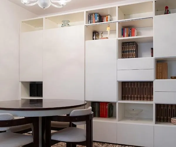 Appartement Hostmate - - Sant Agostino *