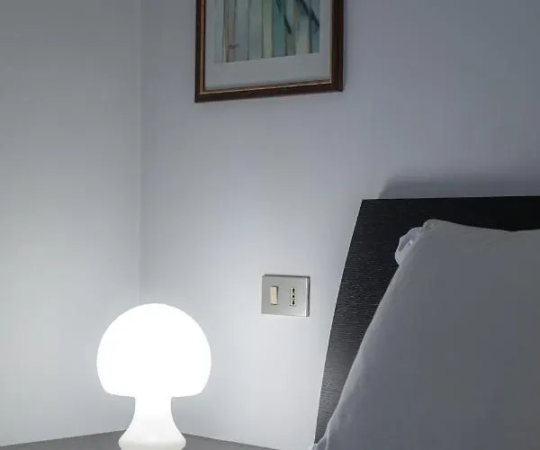 Appartement Hostmate - - Sant Agostino