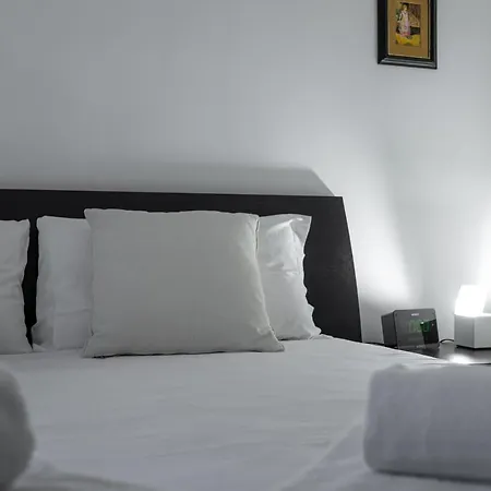 Apartament Hostmate - - Sant Agostino